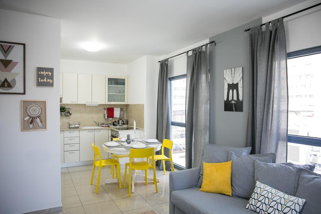 Sweethome26 Yafo Street Jerusalem Exterior photo